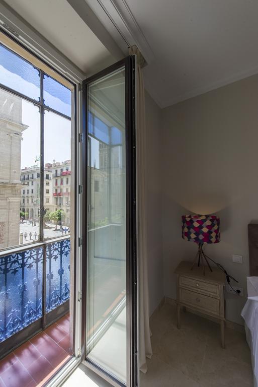 Apartamento Living By Cathedral Sevilla Dış mekan fotoğraf